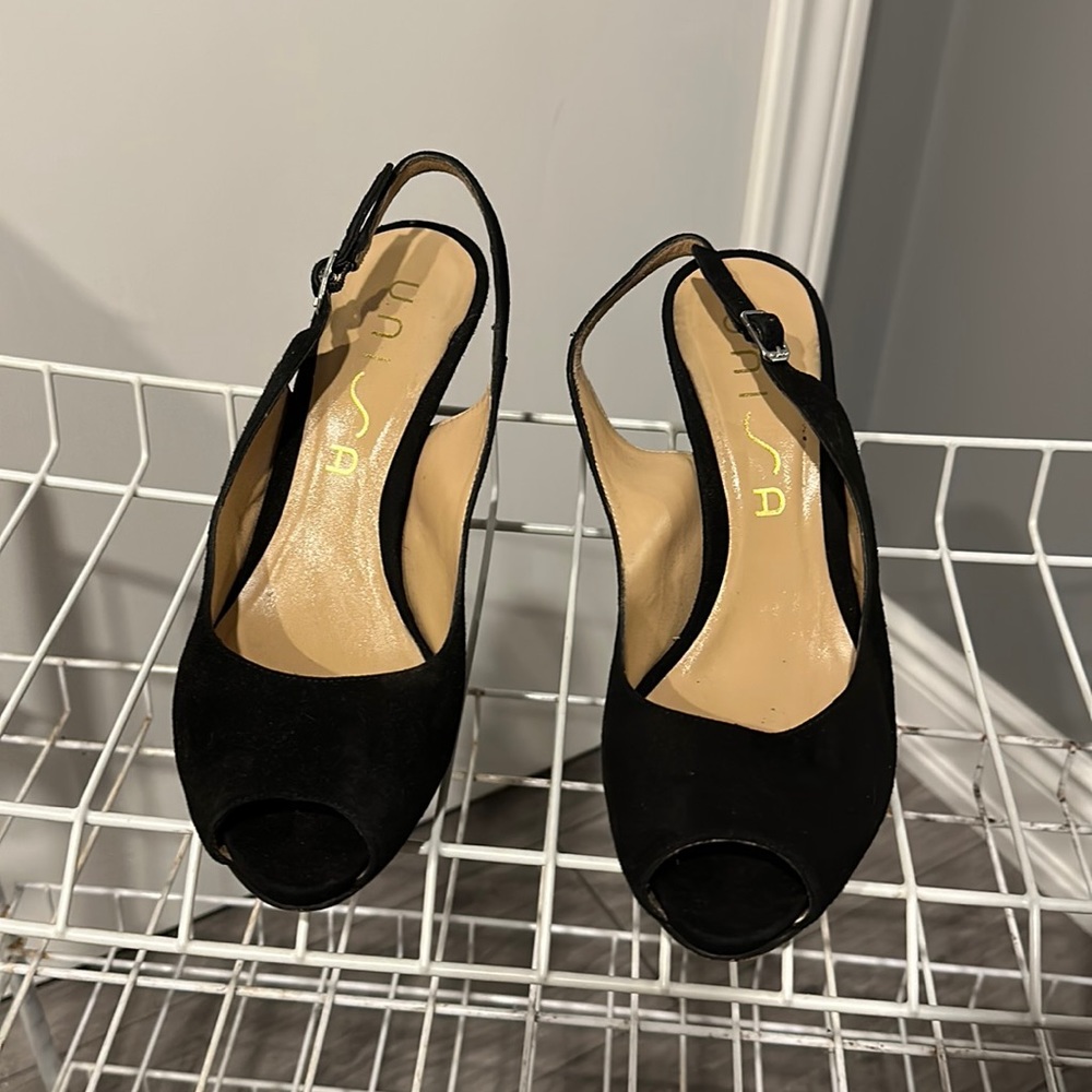 Black Unisa peep toe pumps
